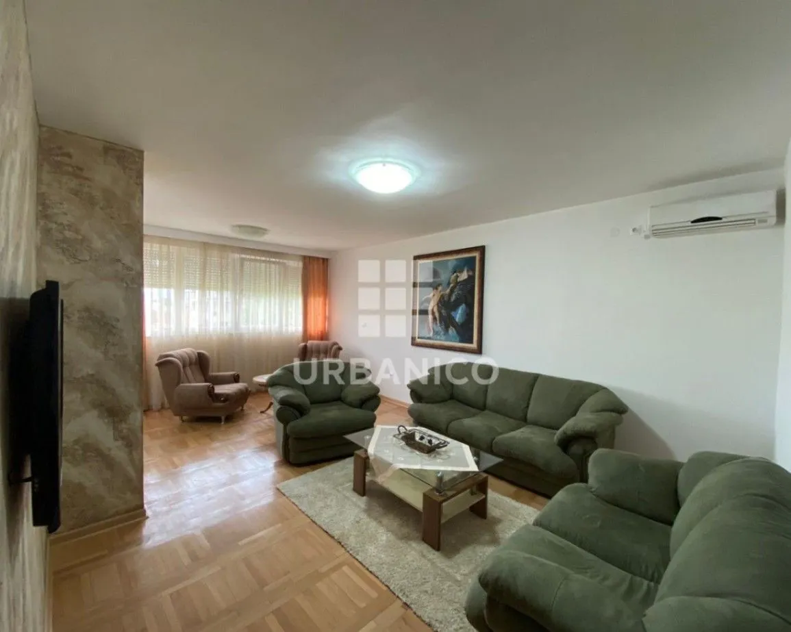Prodaja, dvosoban stan, 80m², Stari Aerodrom, Podgorica