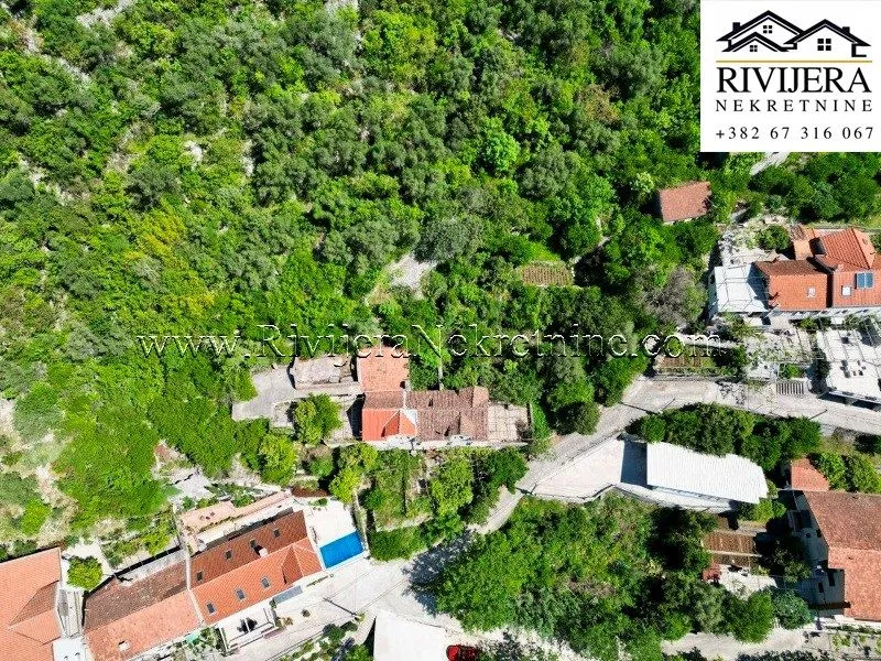 Prodaja, kuća, 169m², Dražin Vrt, Kotor