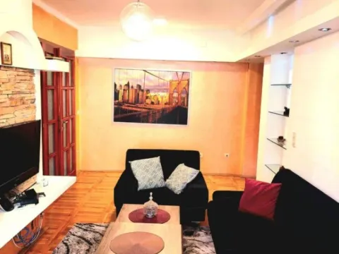 Rent, three bedroom apartment, 89m², Centar, Podgorica - image 3