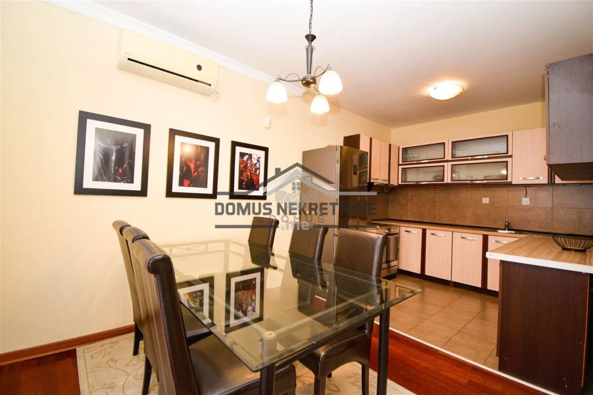 Rent, house, 180m², Donja Gorica, Podgorica