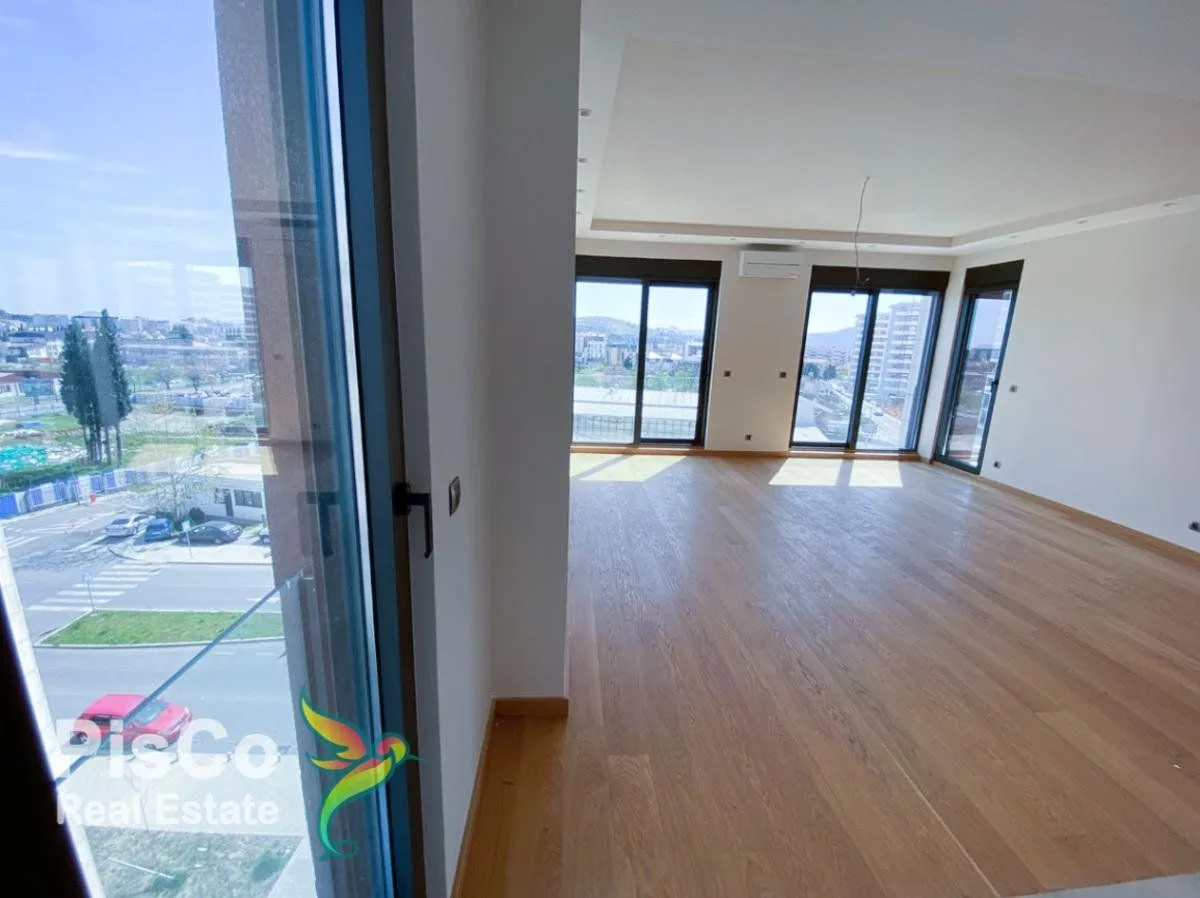 Rent, three bedroom apartment, 119m², Kruševac, Podgorica