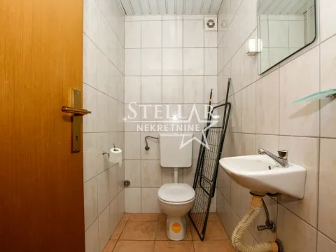 Rent, apartment, 61m², Blok 9, Podgorica - image 10