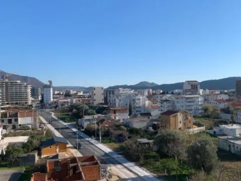 Prodaja, dvosoban stan, 60m², Bar, Crna Gora - image 1