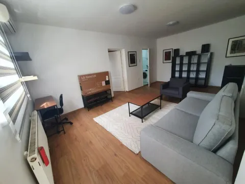 Izdavanje, dvosoban stan, 54m², Grbavica, Novi Sad Sve Podlokacije - image 3