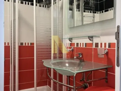 Izdavanje, dvosoban stan, 37m², Grbavica, Novi Sad Sve Podlokacije - image 12