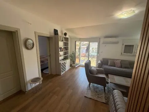 Prodaja, jednosoban stan, 58m², Momišići, Podgorica - image 6