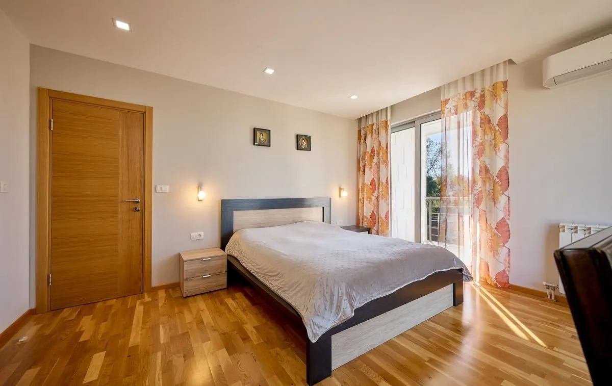 Sale, house, 200m², Budva, Crna Gora