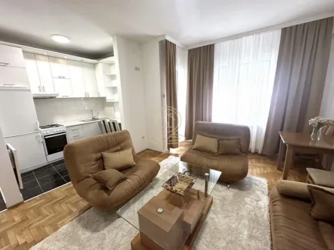 Izdavanje, dvosoban stan, 46m², Sajmište, Novi Sad - image 4