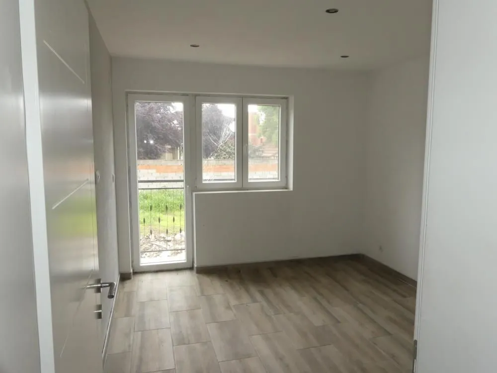 Prodaja, četvorosoban stan, 155m², Solaris, Jagodina