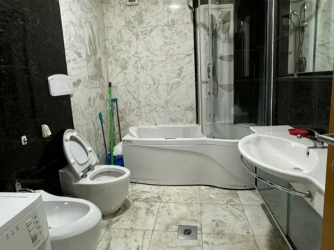 Izdavanje, dvosoban stan, 88m², Preko Morače, Podgorica - image 9