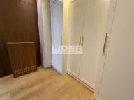 Izdavanje, trosoban stan, 60m², Vračar Centar, Vračar Sve Podlokacije - image 3