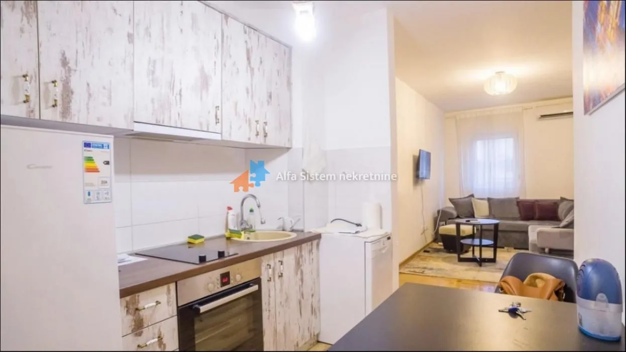 Izdavanje, stan, 43m², Lekino Brdo, Voždovac Sve Podlokacije