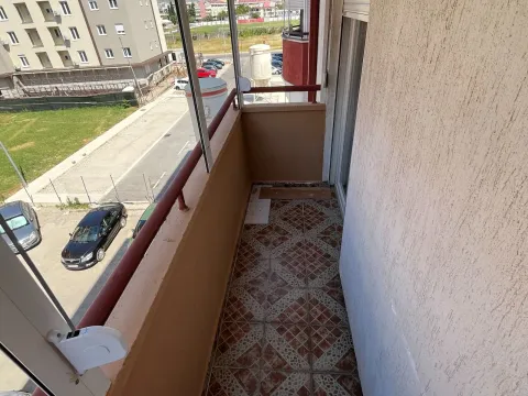 Rent, one bedroom apartment, 40m², Zabjelo, Podgorica - image 8