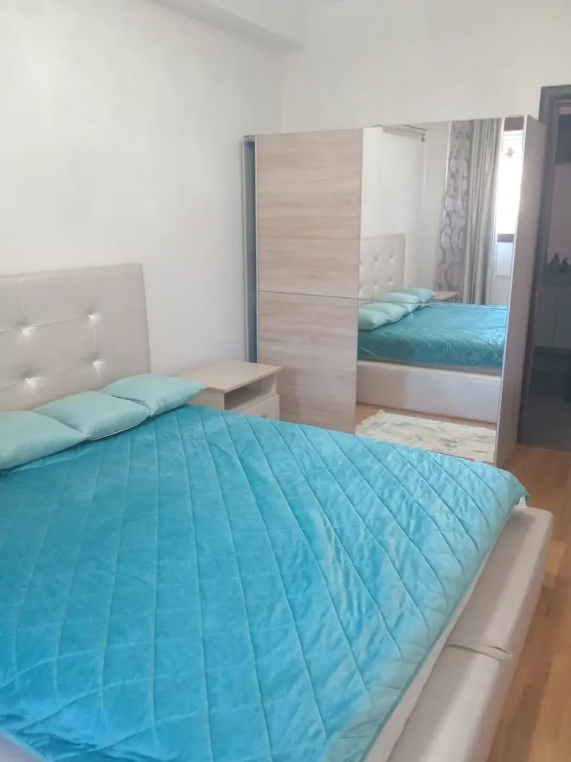 Izdavanje, dvosoban stan, 60m², Budva, Crna Gora