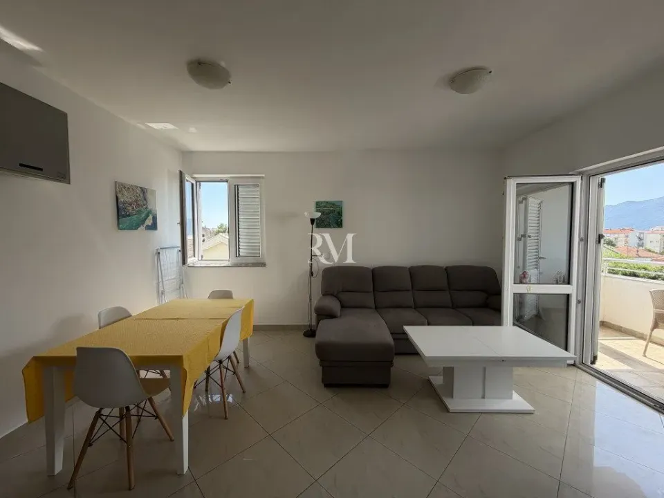 Rent, two bedroom apartment, 65m², Seljanovo, Tivat