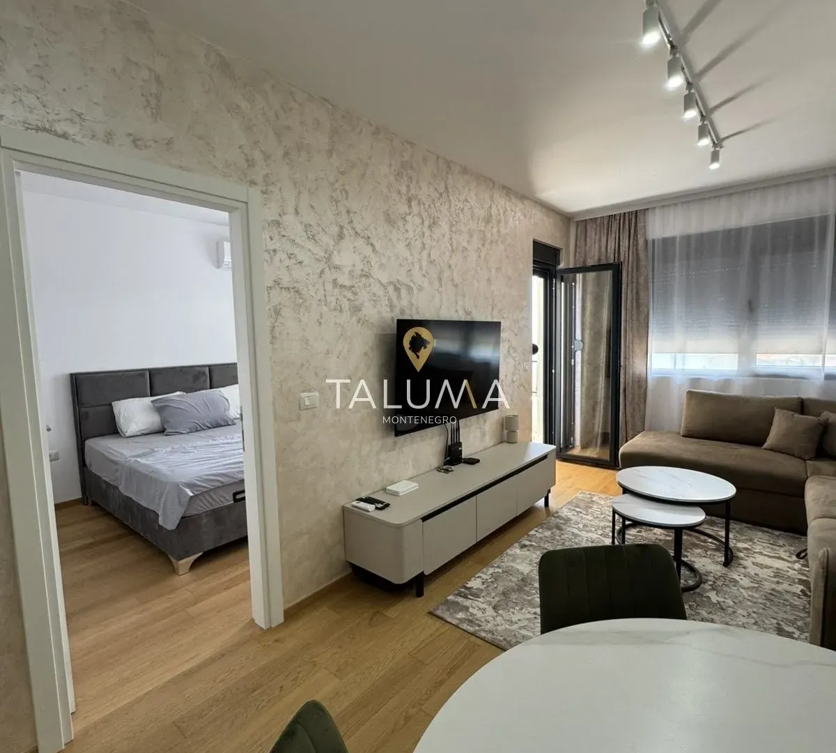 Sale, two bedroom apartment, 71m², Bečići, Budva