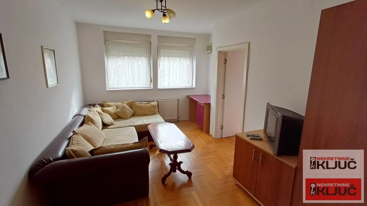Rent, two bedroom apartment, 46m², Bulevar Oslobodjenja, Novi Sad Sve Podlokacije