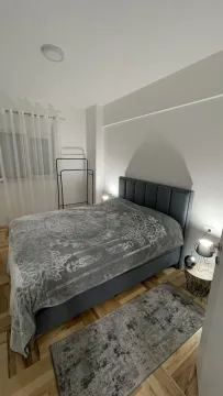 Rent, one bedroom apartment, 42m², Tuški Put, Podgorica - image 5