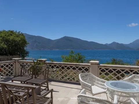 Rent, house, 587m², Dobrota, Kotor - image 56