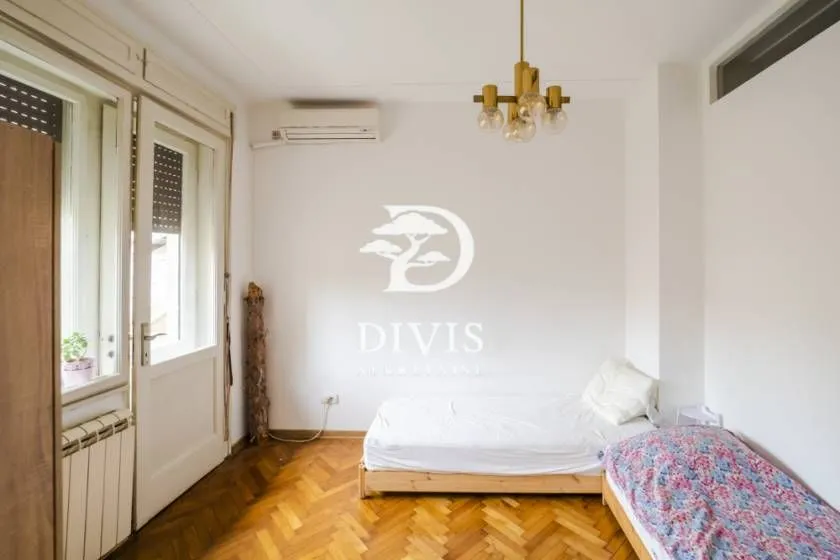 Prodaja, trosoban stan, 67m², Dorćol Sve Podlokacije, Beograd