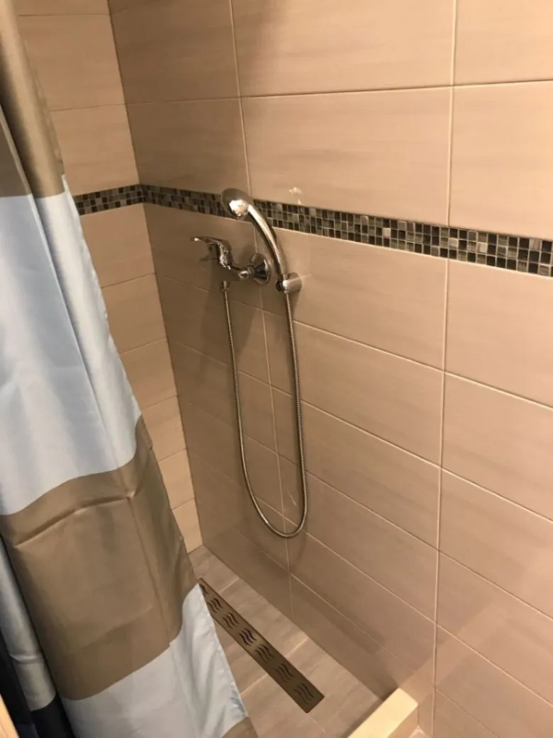 Izdavanje, garsonjera, 34m², Đenovići, Herceg Novi