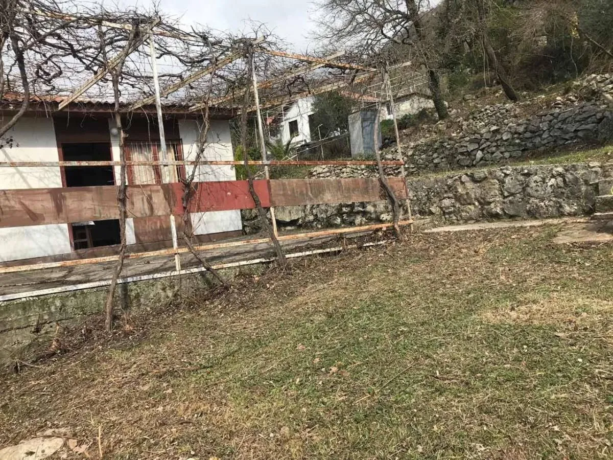 Prodaja, plac, 1200m², Herceg Novi, Crna Gora