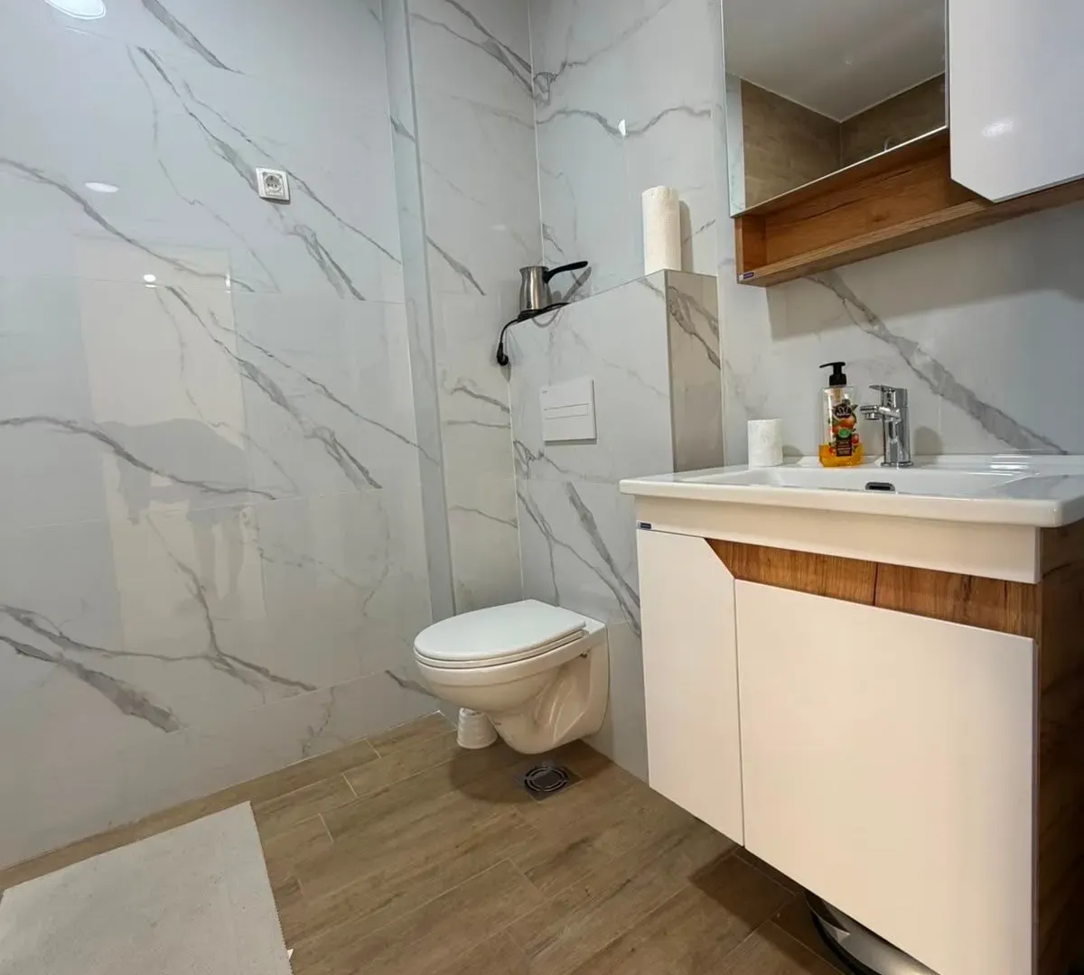 Prodaja, jednosoban stan, 35m², Centar, Bar