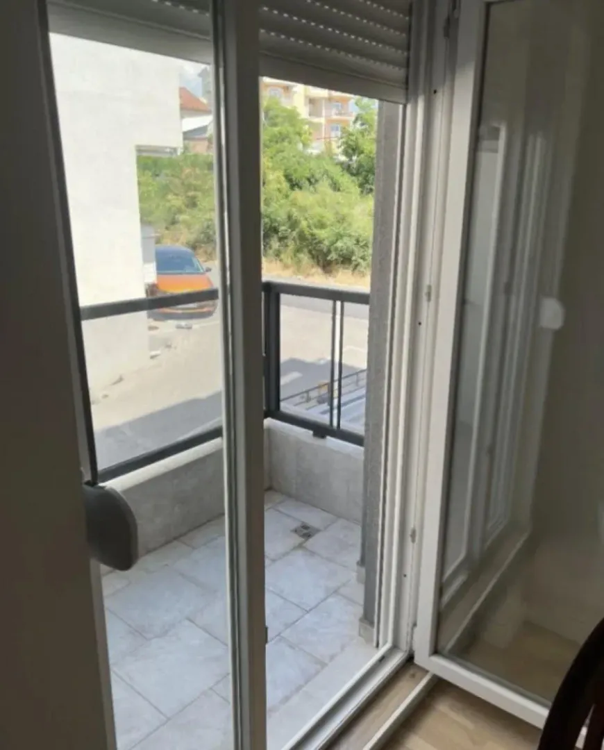 Rent, studio apartment, 43m², Centar, Podgorica