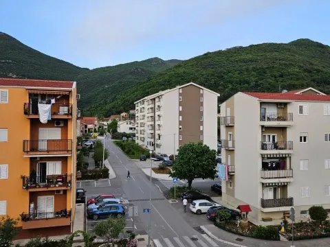 Izdavanje, jednosoban stan, 52m², Seljanovo, Tivat - image 10