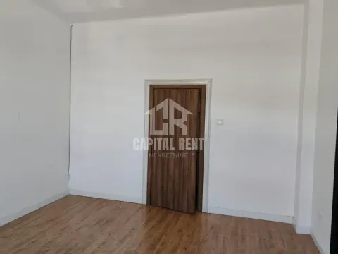 Izdavanje, poslovni prostor, 19m², Savski Venac, Beograd - image 2