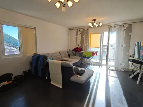 Sale, one bedroom apartment, 61m², Lazi, Budva - image 2