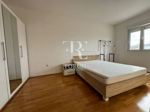 Rent, one bedroom apartment, 50m², Ljubović, Podgorica - image 8