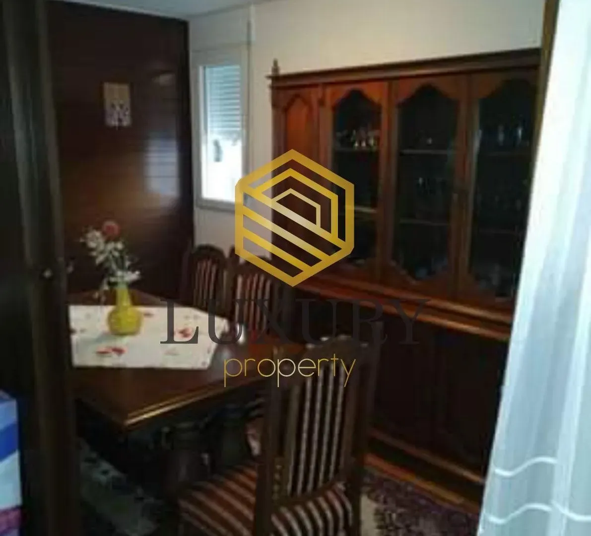 Prodaja, dvosoban stan, 76m², Blok 5, Podgorica