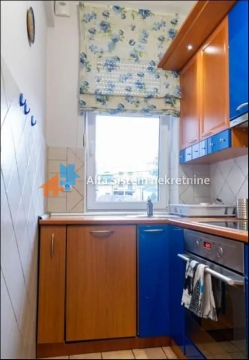 Rent, two bedroom apartment, 52m², Savski Venac, Beograd