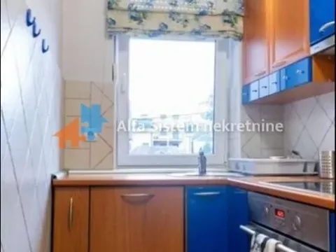 Rent, two bedroom apartment, 52m², Savski Venac, Beograd - image 6