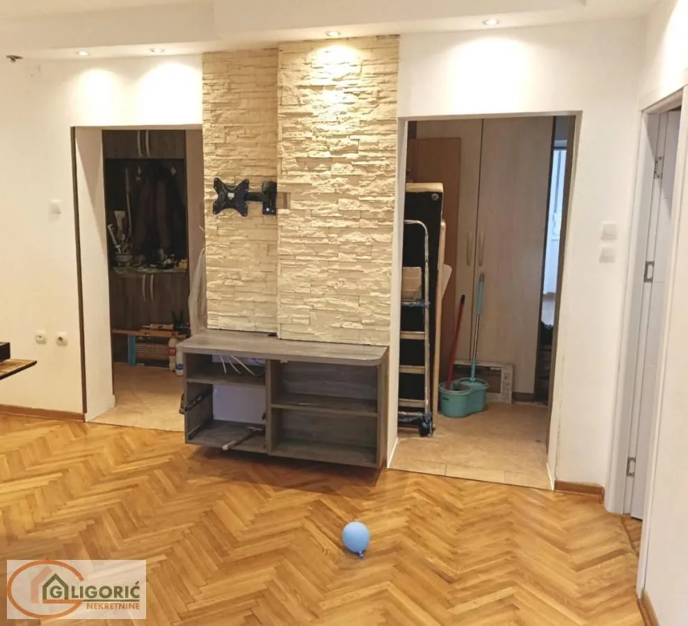 Sale, three bedroom apartment, 66m², Crveni Krst, Beograd
