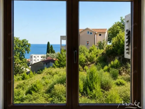 Sale, one bedroom apartment, 54m², Petrovac, Budva - image 8