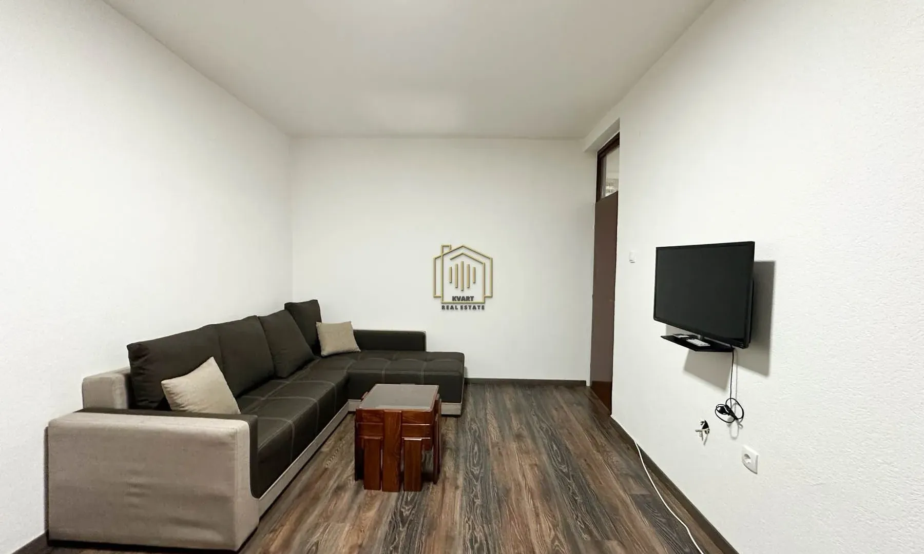 Izdavanje, jednosoban stan, 47m², Tuški Put, Podgorica