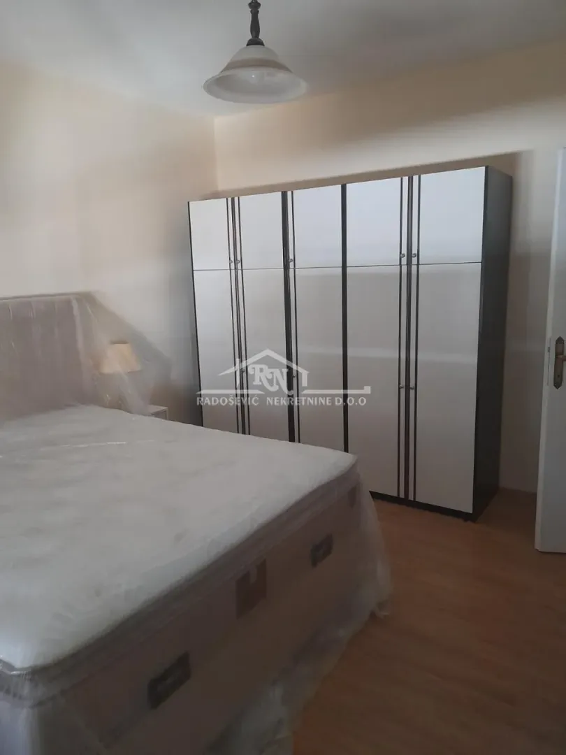 Rent, three bedroom apartment, 90m², Čukarica, Beograd