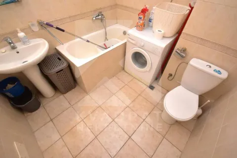 Rent, one bedroom apartment, 55m², Preko Morače, Podgorica - image 9
