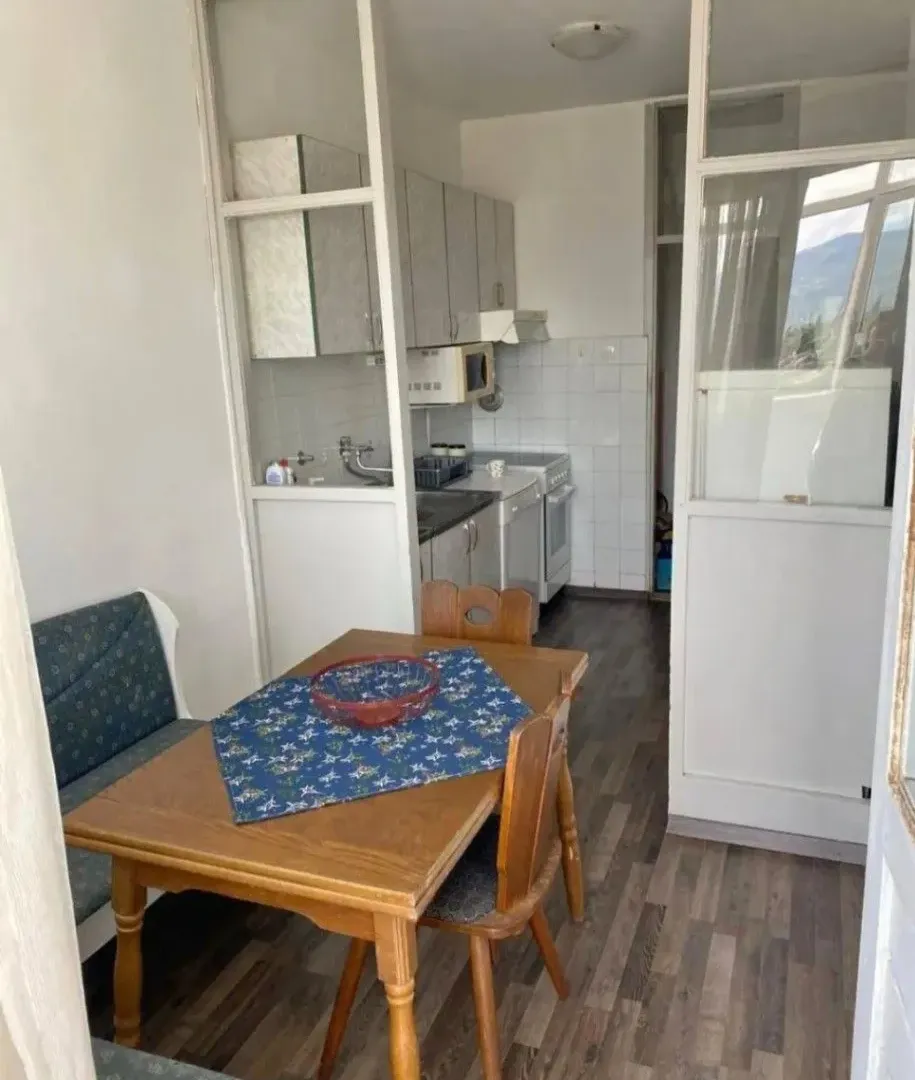 Izdavanje, dvosoban stan, 65m², Preko Morače, Podgorica