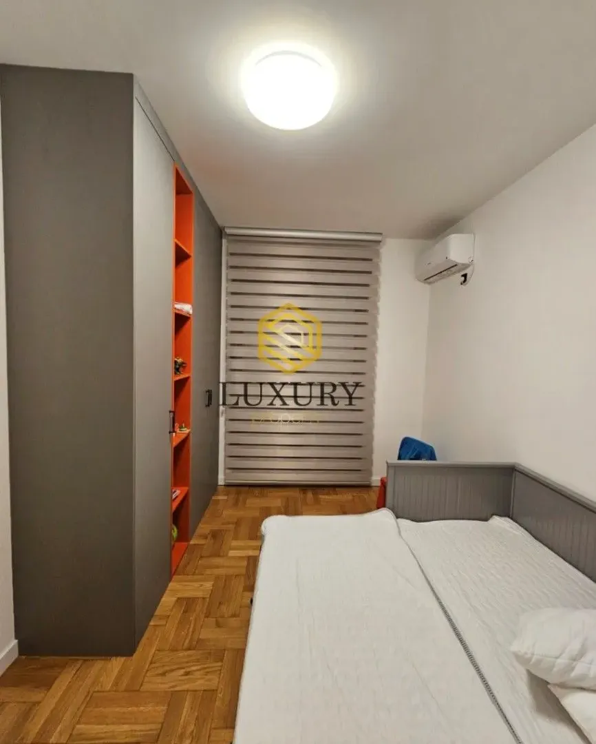 Prodaja, stan, 97m², 1 maj, Podgorica