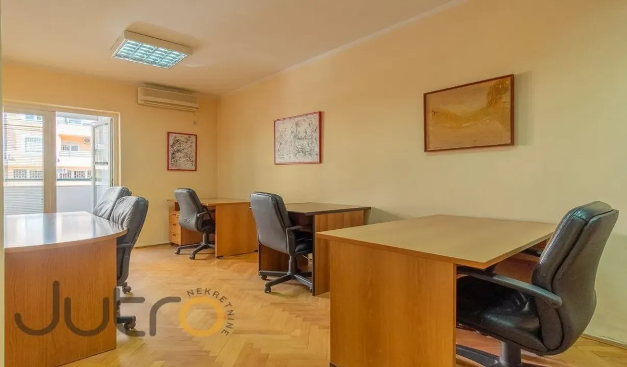 Rent, office space, 45m², Preko Morače, Podgorica