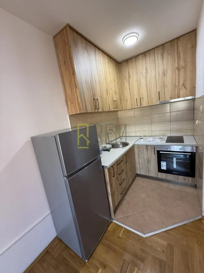 Prodaja, garsonjera, 33m², Tuški Put, Podgorica