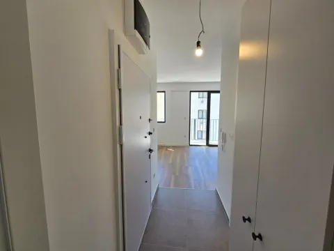 Prodaja, jednosoban stan, 36m², Podkošljun, Budva - image 12