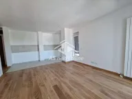 Izdavanje, trosoban stan, 84m², Novi Beograd Blok 65, Novi Beograd Sve Podlokacije - image 2