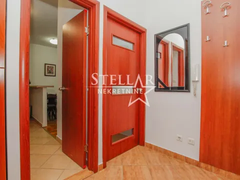 Rent, two bedroom apartment, 62m², Blok 9, Podgorica - image 13