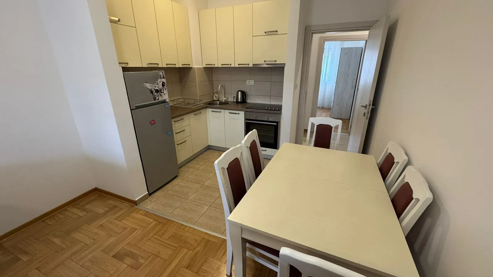 Rent, two bedroom apartment, 55m², Velji Vinogradi, Budva