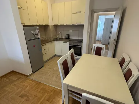 Izdavanje, dvosoban stan, 55m², Velji Vinogradi, Budva - image 14