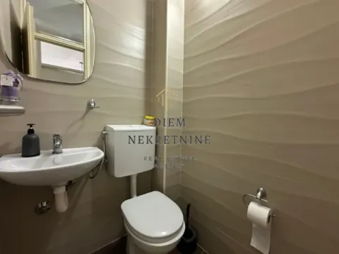 Izdavanje, dvosoban stan, 100m², Preko Morače, Podgorica - image 2
